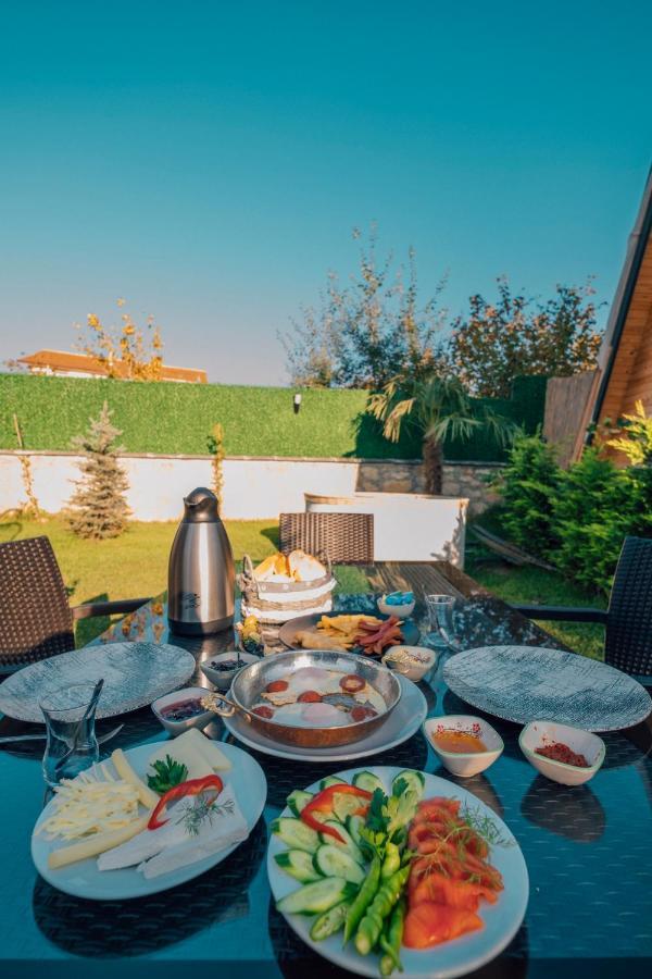Karmatte Bungalow Kartepe Buitenkant foto