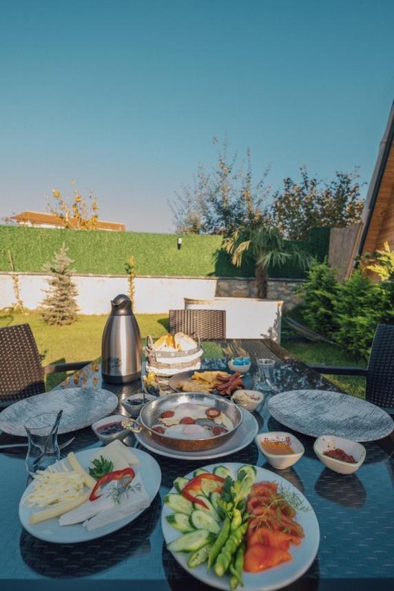 Karmatte Bungalow Kartepe Buitenkant foto